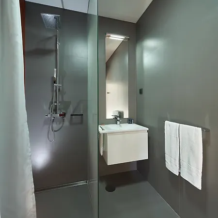 Charming * فونشال